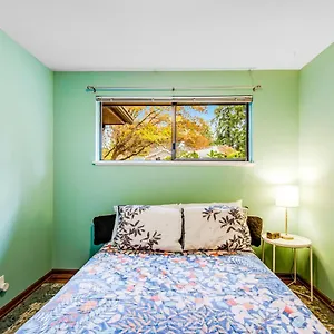 https://victory-heights-retreat.seattlehotelsites.com